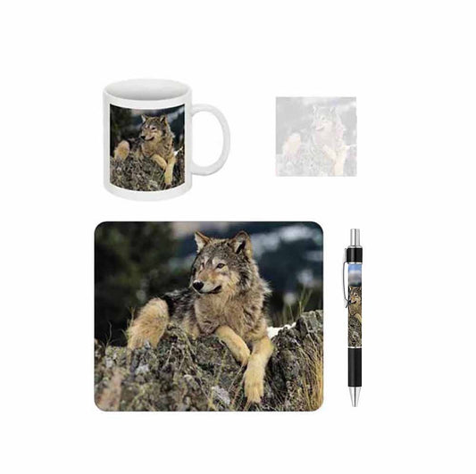 Wolf on Rocks Desk Gift Set