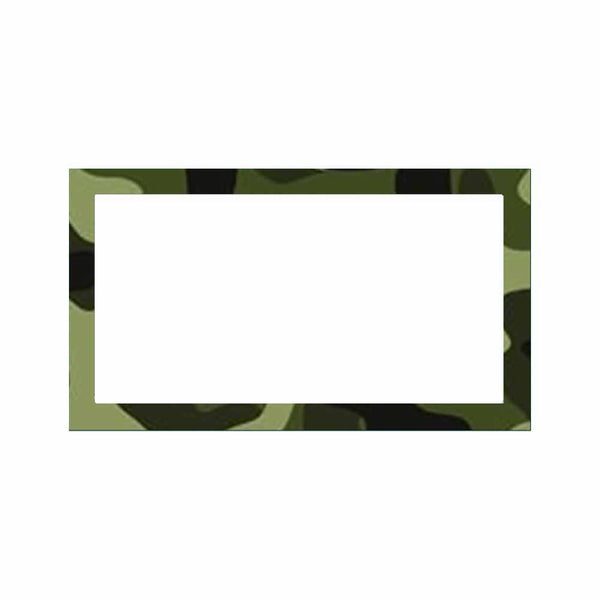 Camouflage place cards.